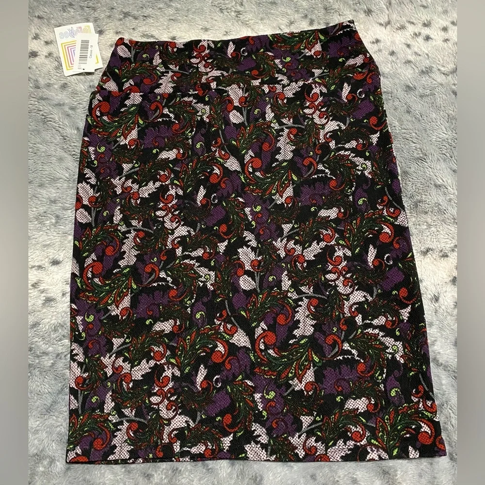 CLOSET CLEAR OUT ON ALL LULAROE MAKE AN OFFER BUNDLE NWT MEDIUM FLORAL HIGHWAIST - Picture 6 of 8